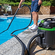 Применение пылесоса строительного для влажной уборки с функцией насоса Eibenstock EPS 50 Применение пылесоса строительного для влажной уборки с функцией насоса Eibenstock EPS 50